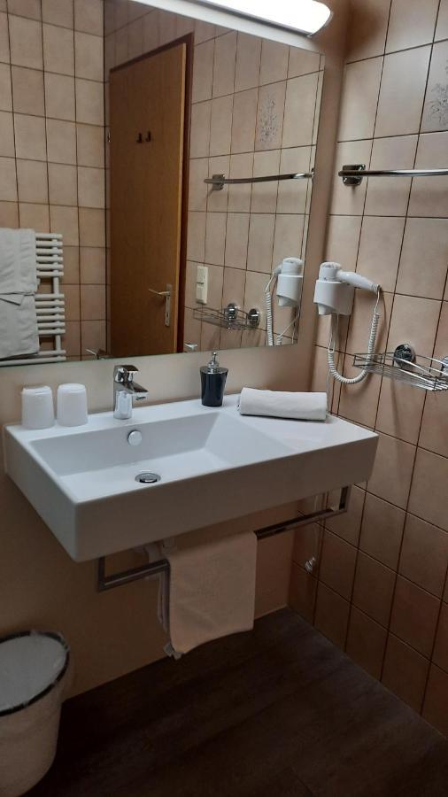 Gaestehaus Almrausch, Ferienanlage Mit Pool Nassereith Extérieur photo
