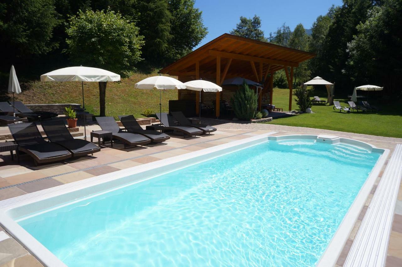 Gaestehaus Almrausch, Ferienanlage Mit Pool Nassereith Extérieur photo